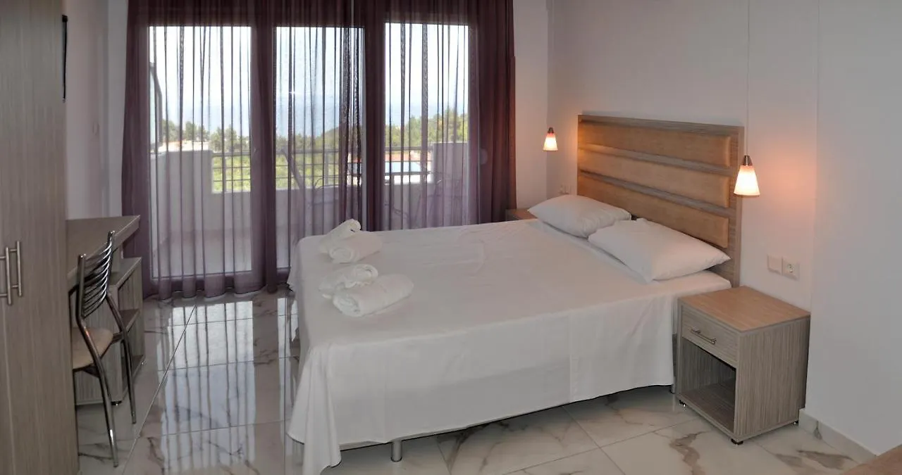 Valiant Sea Aparthotel Kriopigi Greece