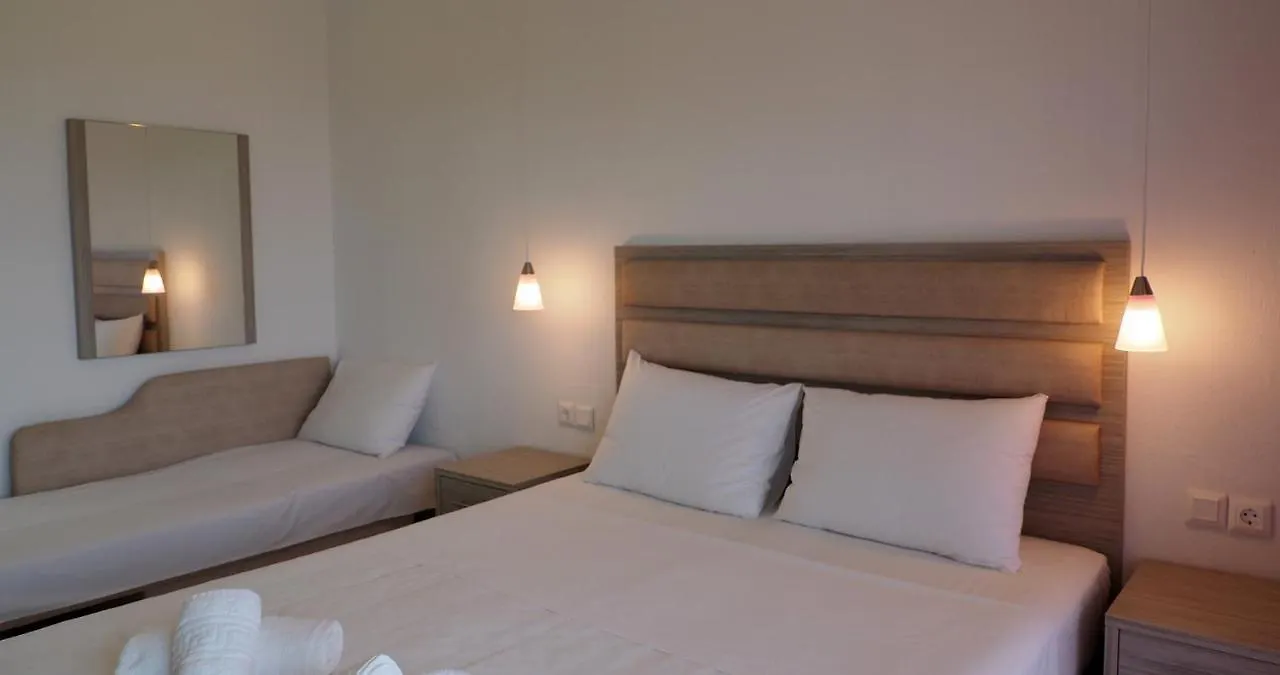 Valiant Sea Aparthotel Kriopigi Greece